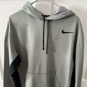 Gray Nike Sweatshirt Large